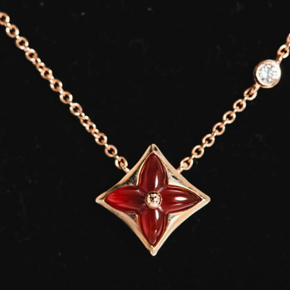ˇGilded EraˇSTAR NECKLACE PINK GOLD 1 DIAMOND