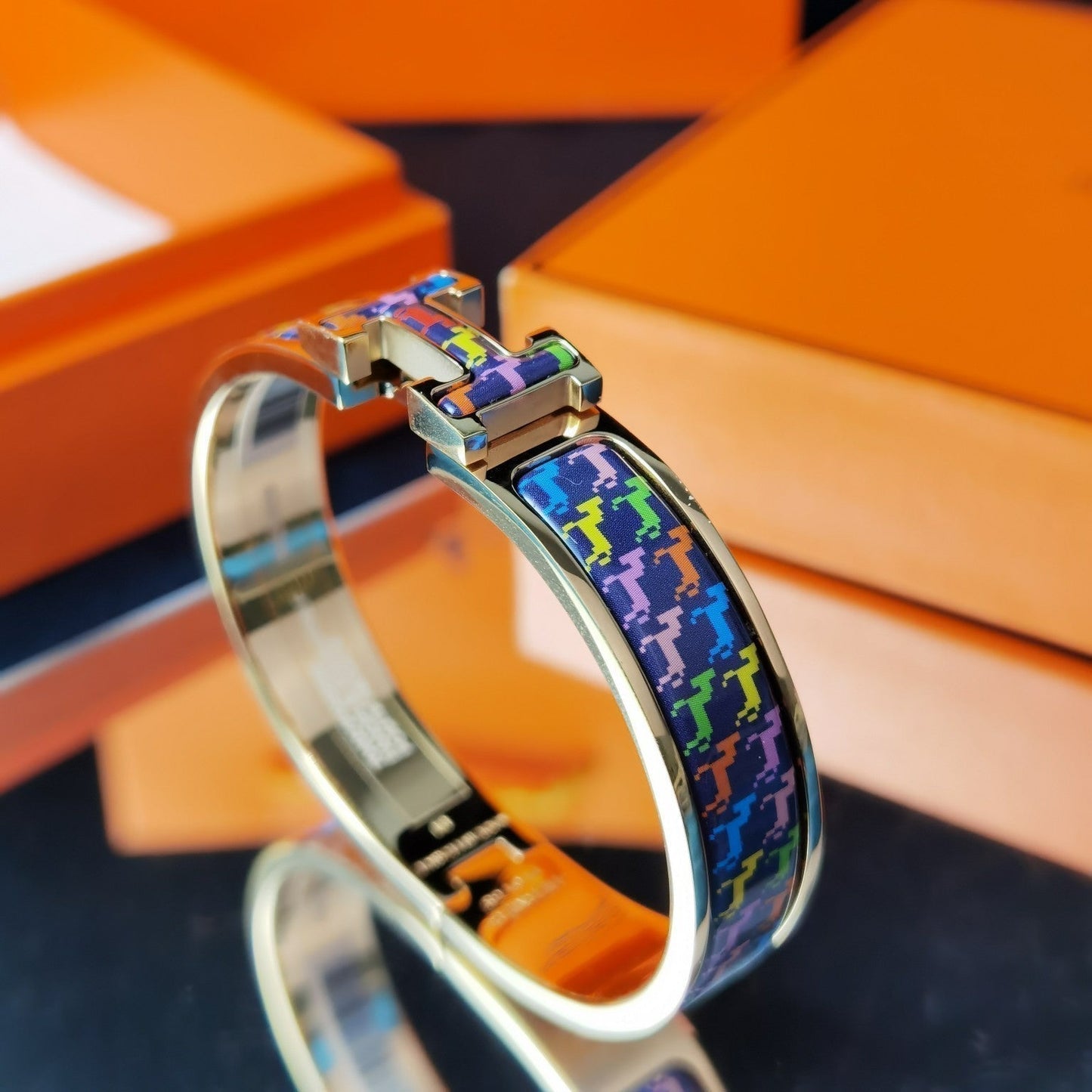 ˇGilded EraˇH HORSE BRACELET 12MM