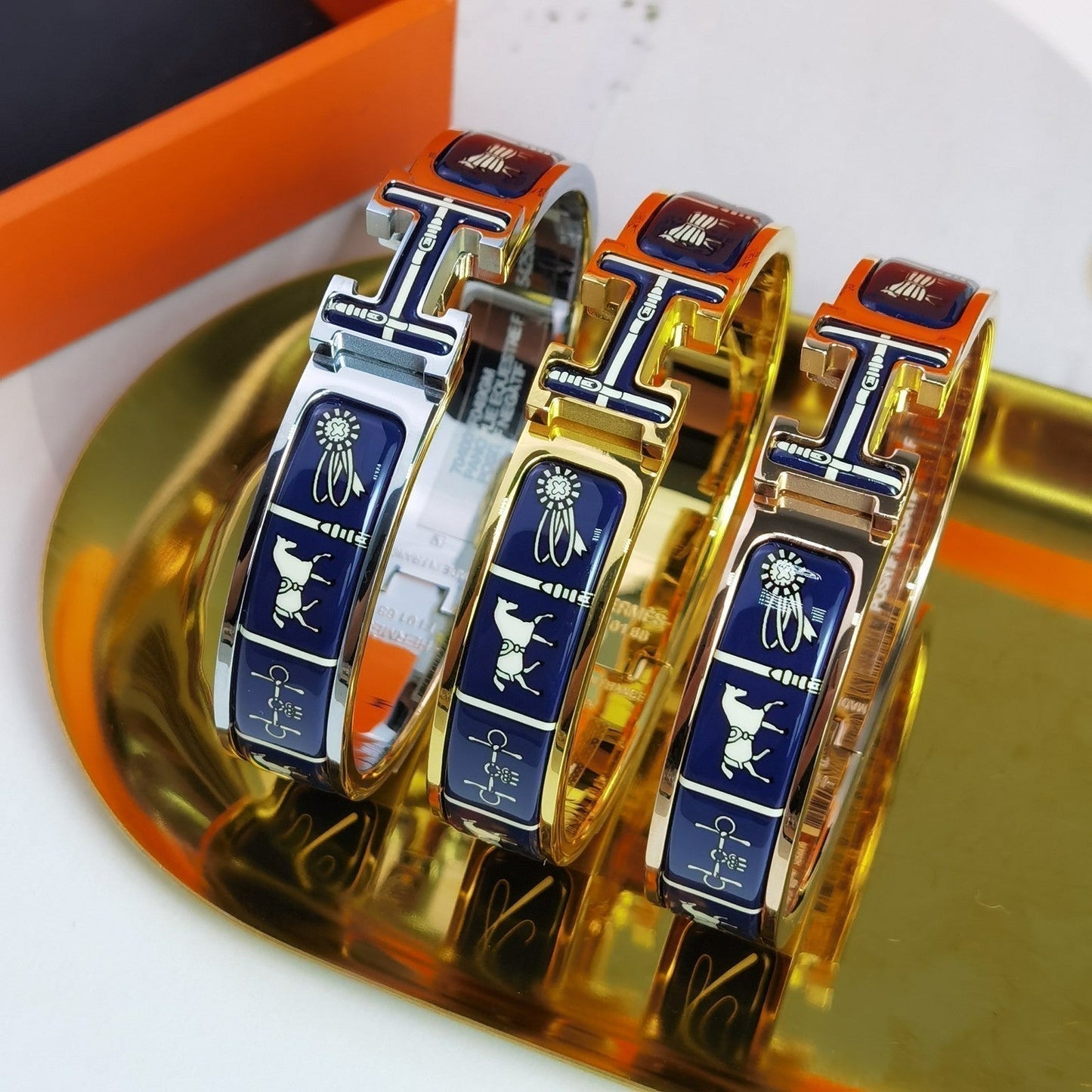 ˇGilded EraˇH COUVERTURES DARK BLUE BRACELET