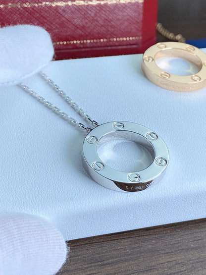 ˇGilded EraˇLOVE NECKLACE 16MM