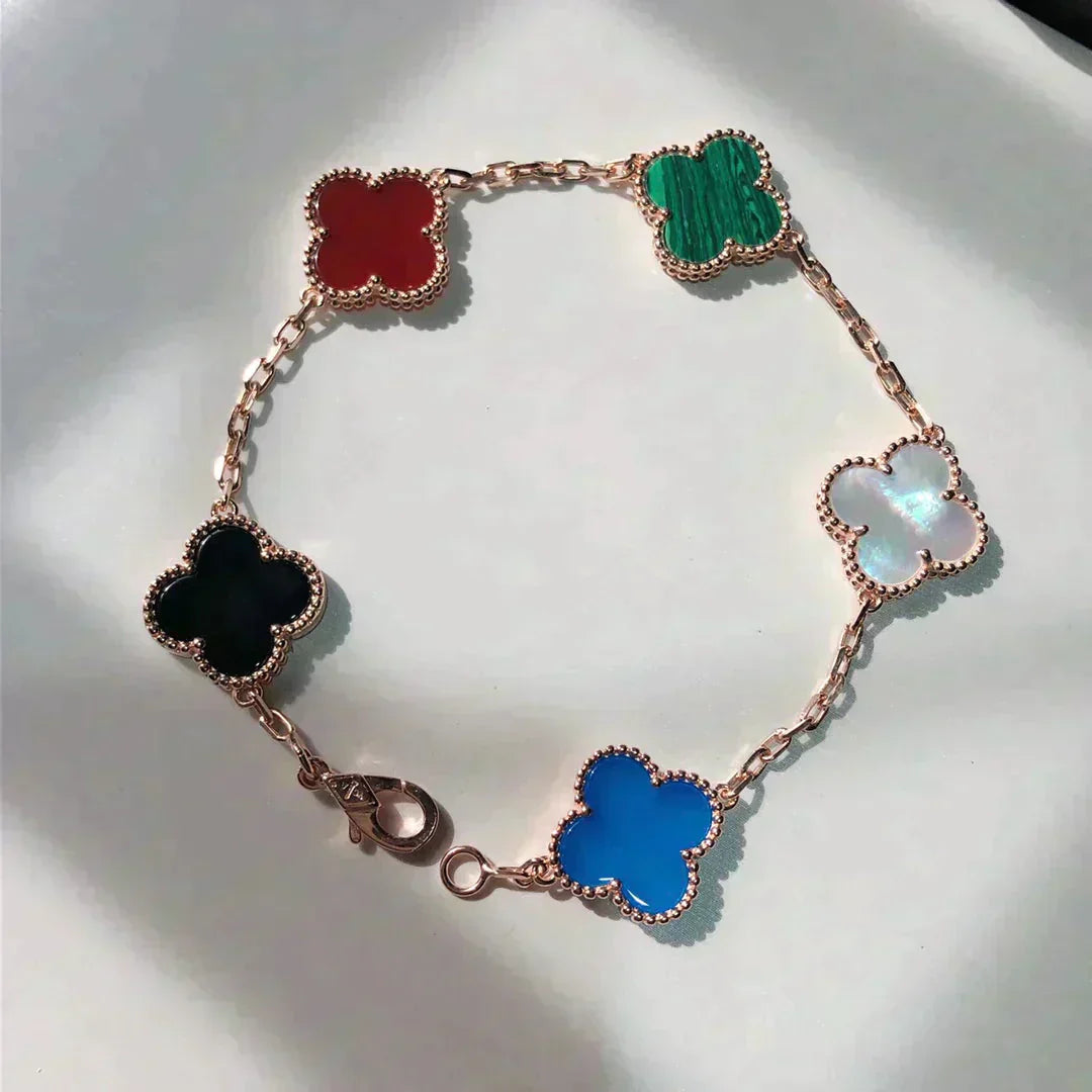 ˇGilded EraˇCLOVER 5 MOTIFS MULTICOLOR  BRACELET