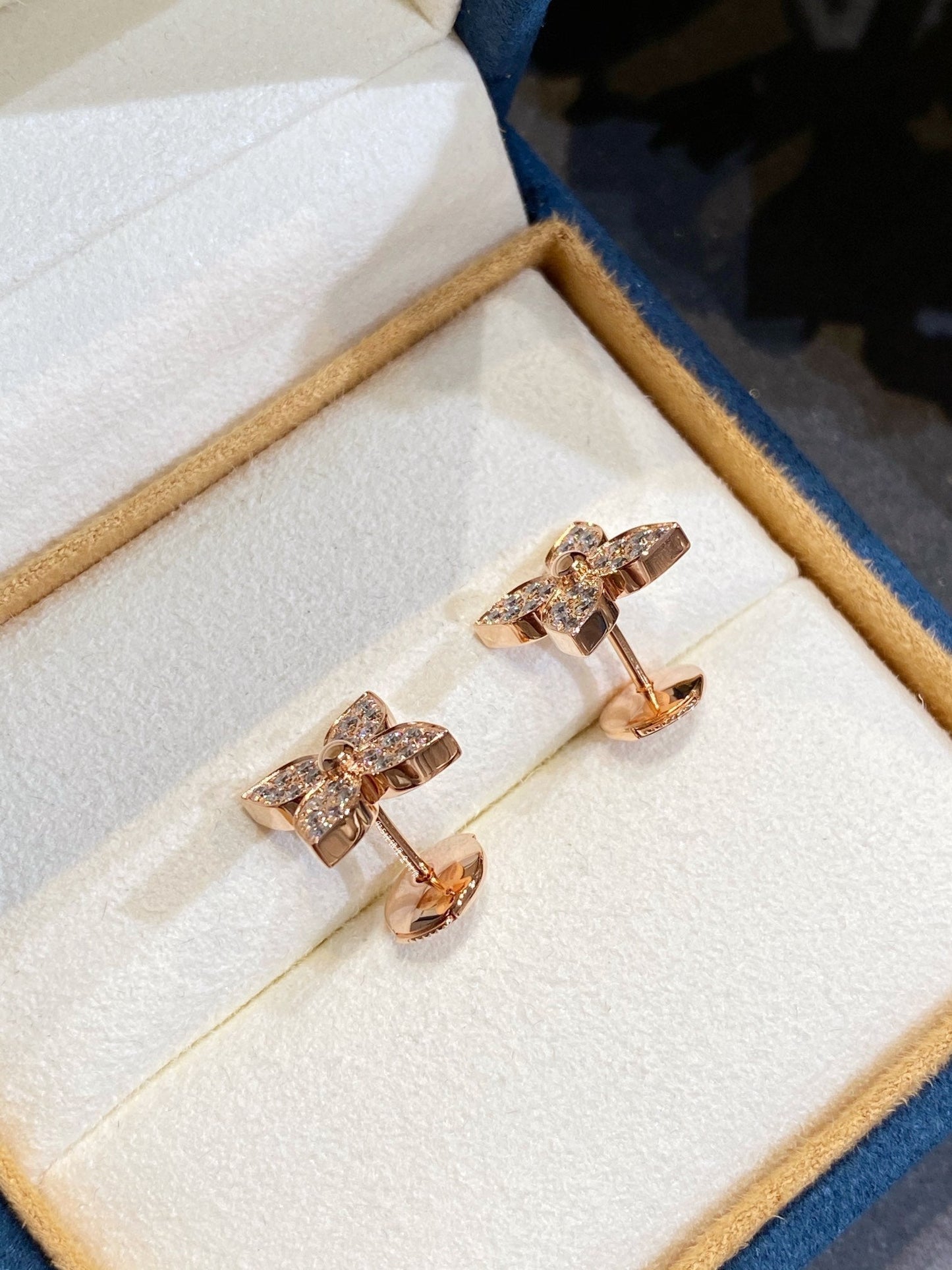 ˇGilded EraˇSTAR DIAMOND EARRINGS