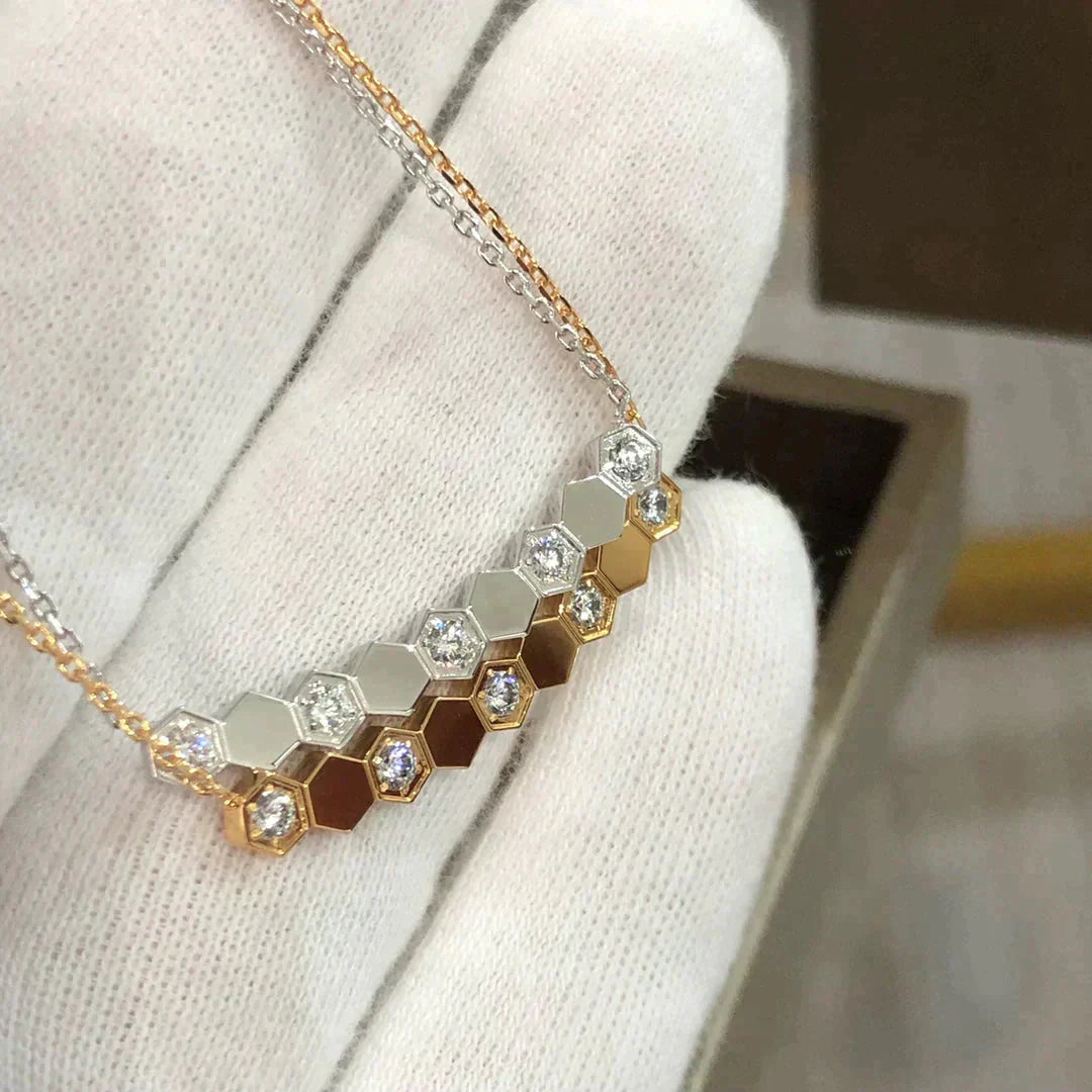 ˇGilded EraˇBEE LOVE NECKLACE DIAMOND