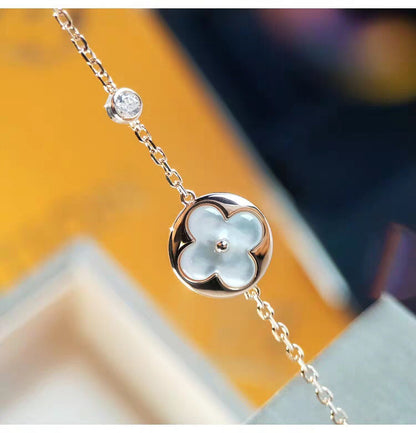 ˇGilded EraˇSUN MOP GOLD 1 DIAMOND NECKLACE