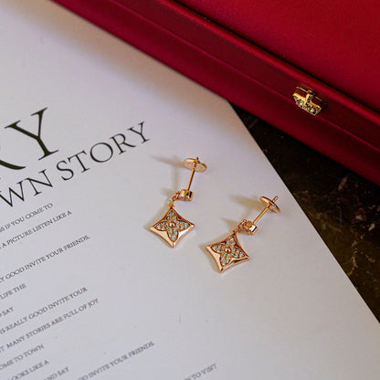 ˇGilded EraˇSTAR DIAMONDS EARRINGS GOLD
