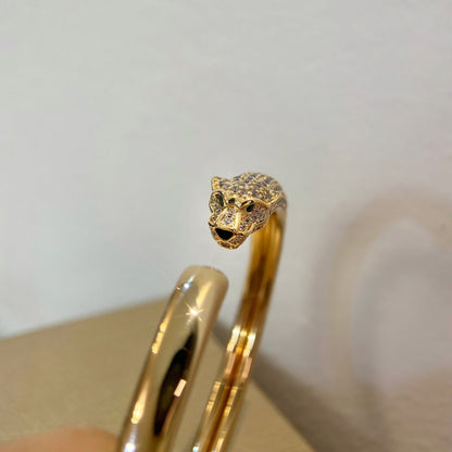 ˇGilded EraˇPANTHERE GOLD DIAMOND OPEN BRACELET