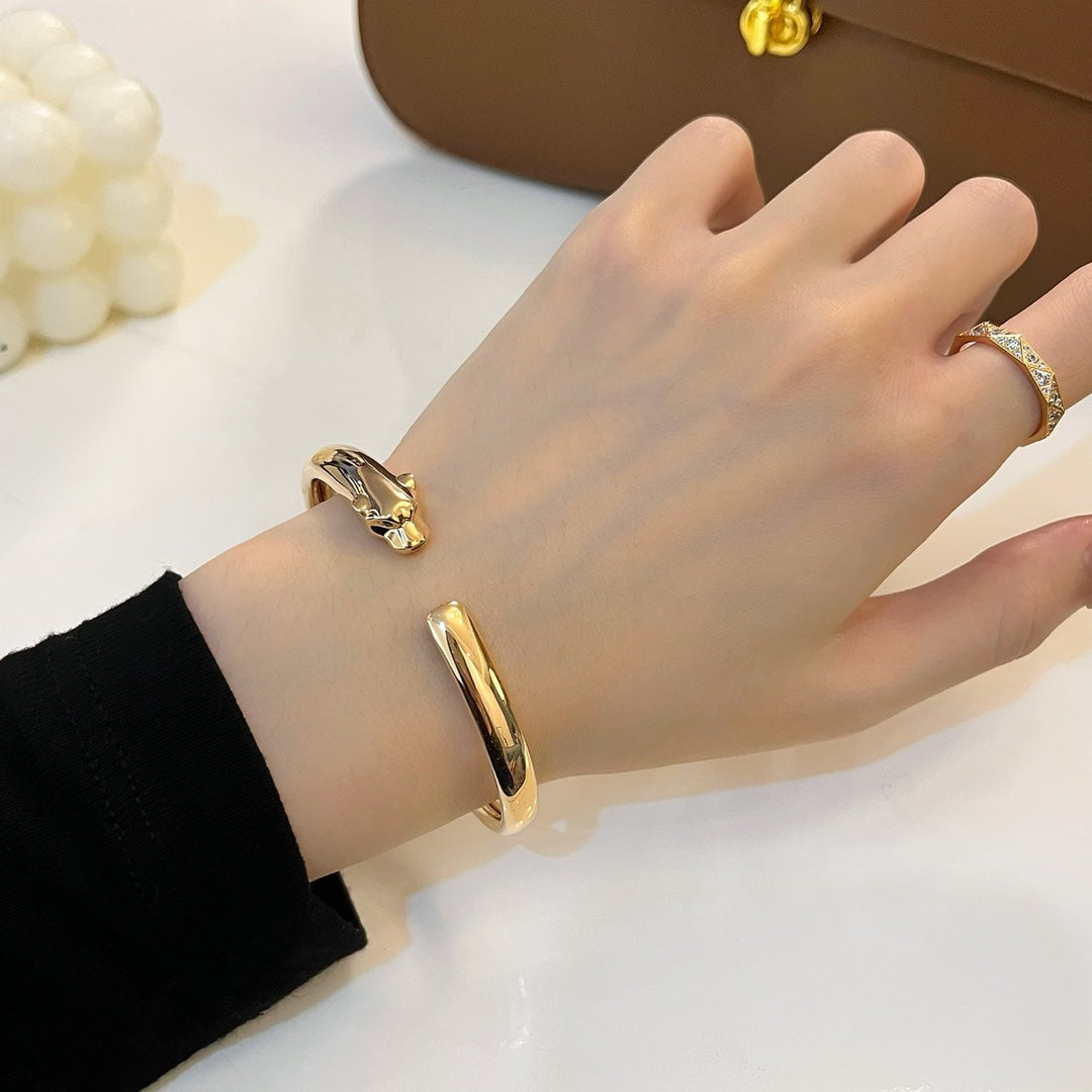 ˇGilded EraˇPANTHERE GOLD OPEN BRACELET