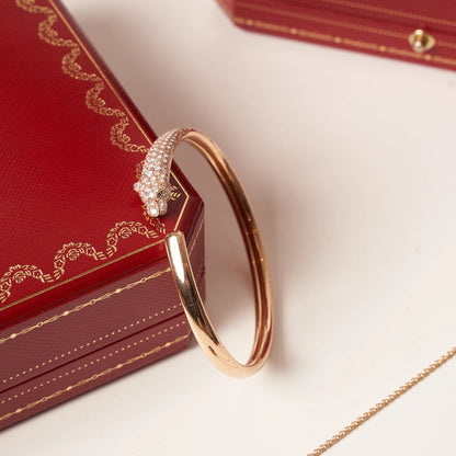 ˇGilded EraˇPANTHERE ROSE GOLD DIAMOND OPEN BRACELET
