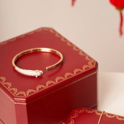 ˇGilded EraˇPANTHERE ROSE GOLD DIAMOND OPEN BRACELET