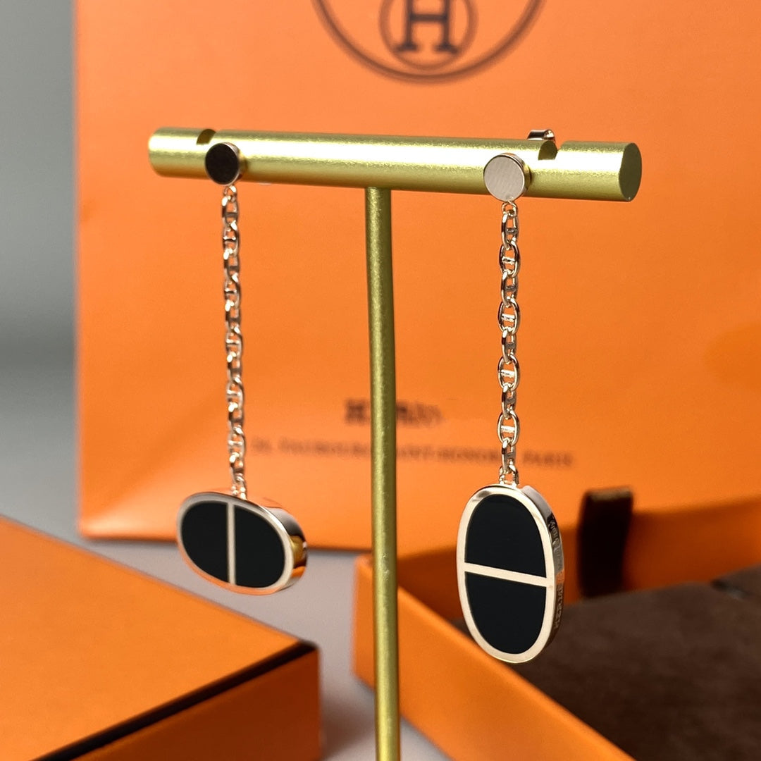 ˇGilded EraˇCHAINE VERSO BLACK CERAMIC EARRINGS