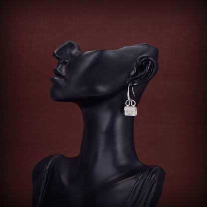ˇGilded EraˇKELLY DIAMOND EARRINGS