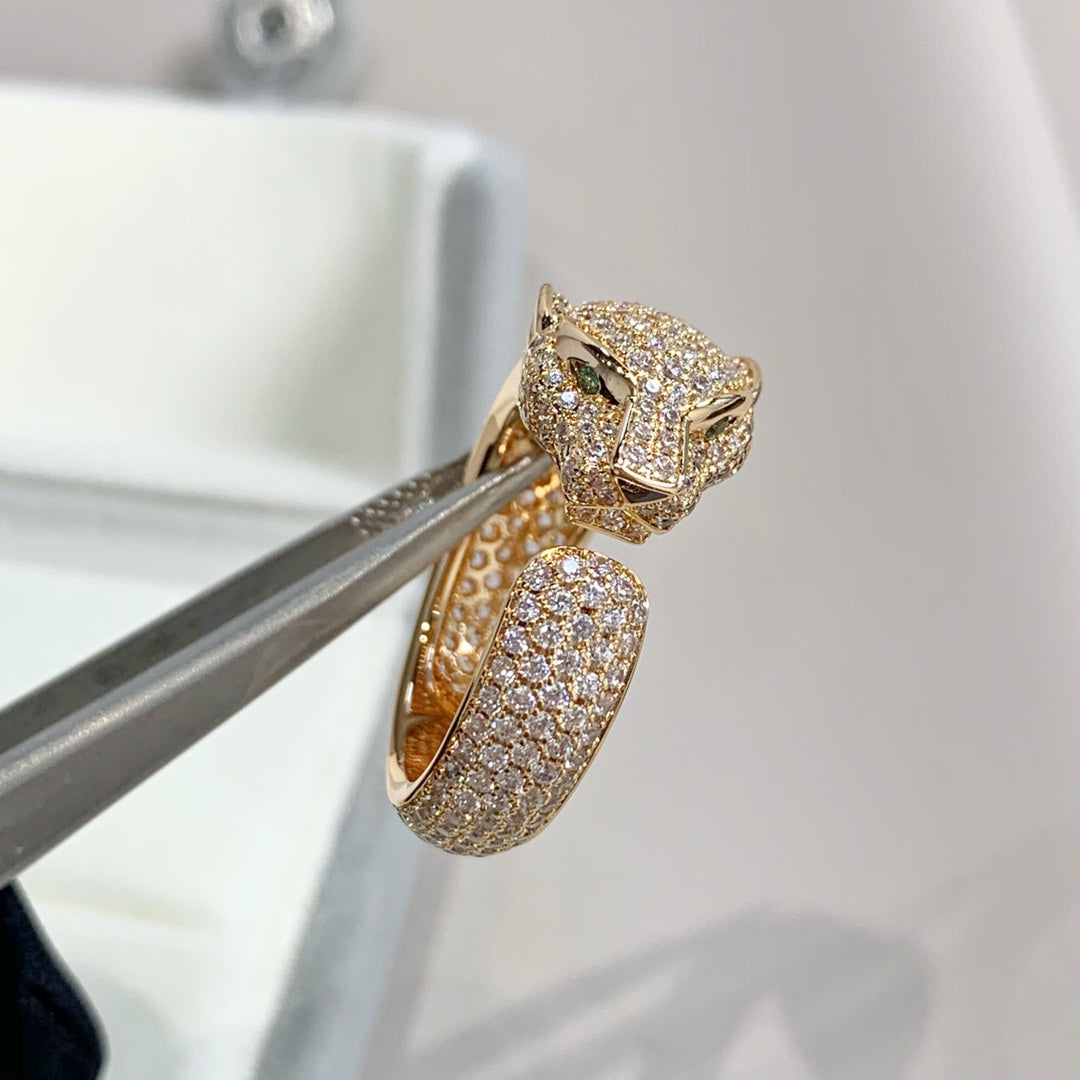 ˇGilded EraˇPANTHERE PINK GOLD DIAMOND RING