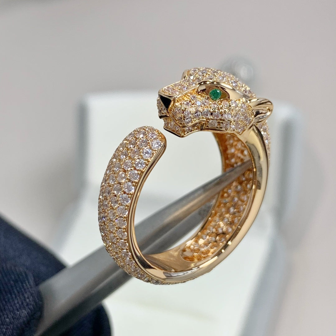 ˇGilded EraˇPANTHERE PINK GOLD DIAMOND RING