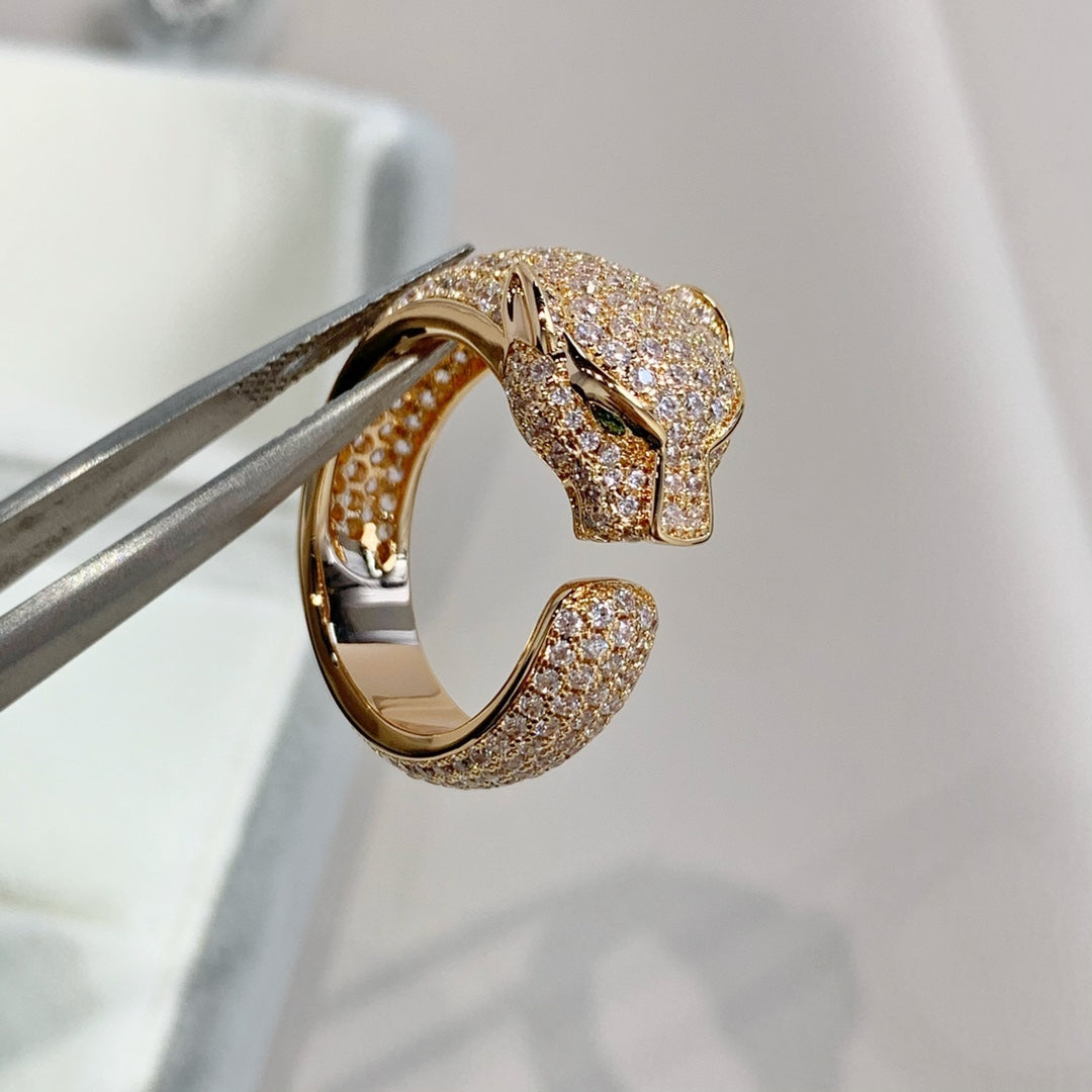 ˇGilded EraˇPANTHERE PINK GOLD DIAMOND RING