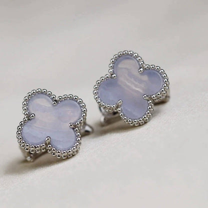 ˇGilded EraˇCLOVER MEDIUM 1 MOTIFS  WHITE MOP EARRINGS SILVER