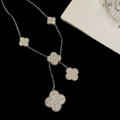 ˇGilded EraˇCLOVER 5 MOTIFS SILVER DIAMONDS NECKLACE
