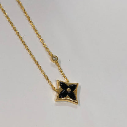 ˇGilded EraˇSTAR BLACK MOP NECKLACE