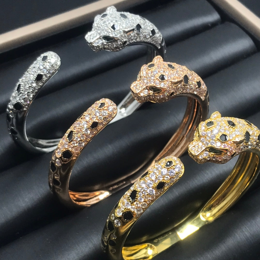 ˇGilded EraˇPANTHERE BIG BRACELET DIAMONDS