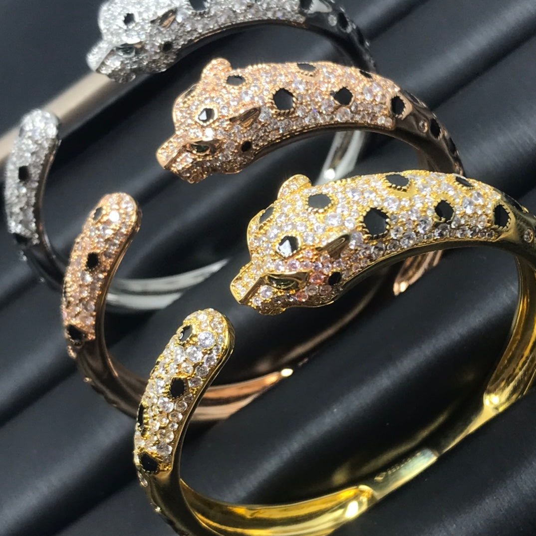 ˇGilded EraˇPANTHERE BIG BRACELET DIAMONDS