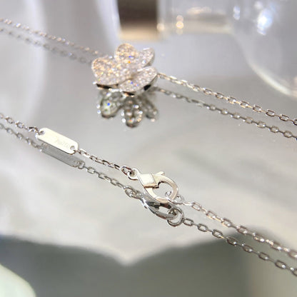 ˇGilded EraˇFLOWER DIAMOND NECKLACE