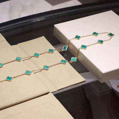 ˇGilded EraˇCLOVER 20 MOTIFS MALACHITE GOLD