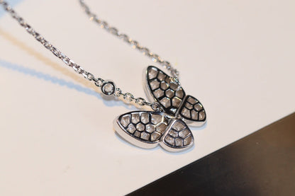 ˇGilded EraˇBUTTERFLY DIAMOND NECKLACE