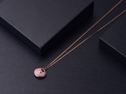 ˇGilded EraˇAMULETTE ROSE GOLD PINK MOP NECKLACE