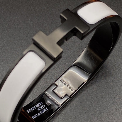 ˇGilded EraˇH BRACELET 12MM BLACK WHITE CERAMIC