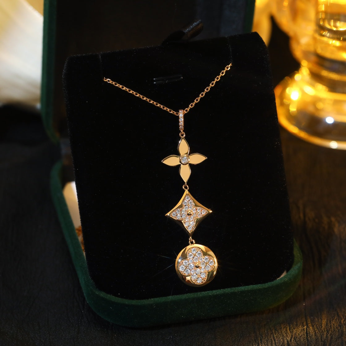 ˇGilded EraˇSTAR AND SUN DIAMOND PINK GOLD NECKLACE