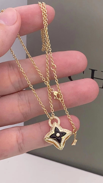 ˇGilded EraˇSTAR PEDANT PINK GOLD DIAMOND NECKLACE