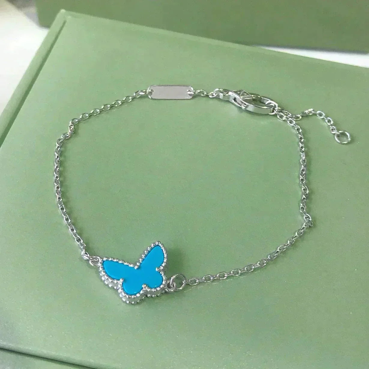 ˇGilded EraˇBUTTERFLY TURQUOISE BUTTERFLY BRACELET SILVER