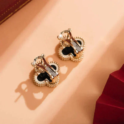 ˇGilded EraˇCLOVER MEDIUM 1 MOTIFS  ONYX STUD EARRINGS