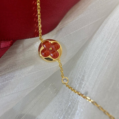 ˇGilded EraˇSUN PEDANT CARNELIAN BRACELET