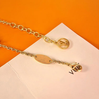 ˇGilded EraˇLOGO STAR MOTIF GOLD BRACELET