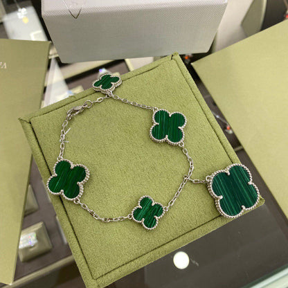 ˇGilded EraˇCLOVER 5 MOTIFS SIVLER MALACHITE BRACELET
