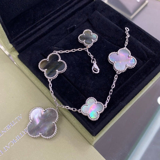 ˇGilded EraˇCLOVER 5 MOTIFS SIVLER DARK MOP BRACELET