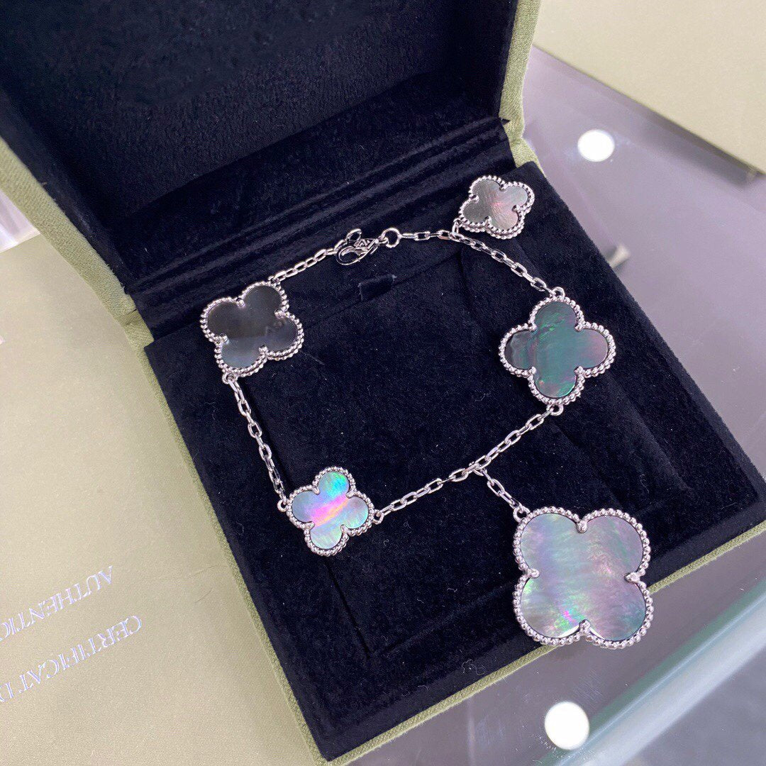 ˇGilded EraˇCLOVER 5 MOTIFS SIVLER DARK MOP BRACELET
