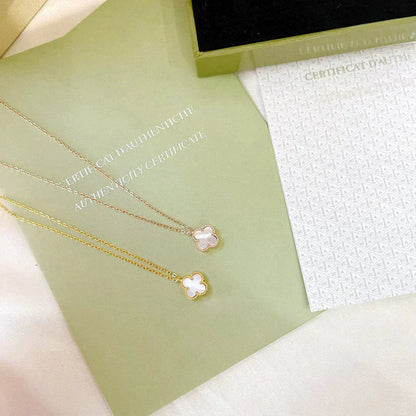 ˇGilded EraˇCLOVER MINI 9.5MM WHITE MOTHER-OF-PEARL NECKLACE