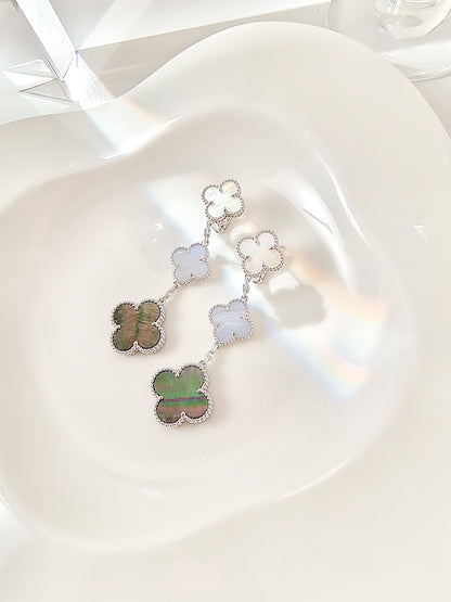 ˇGilded EraˇCLOVER 3 MOTIFS CHALCEDONY DARK MOP SILVER EARRINGS