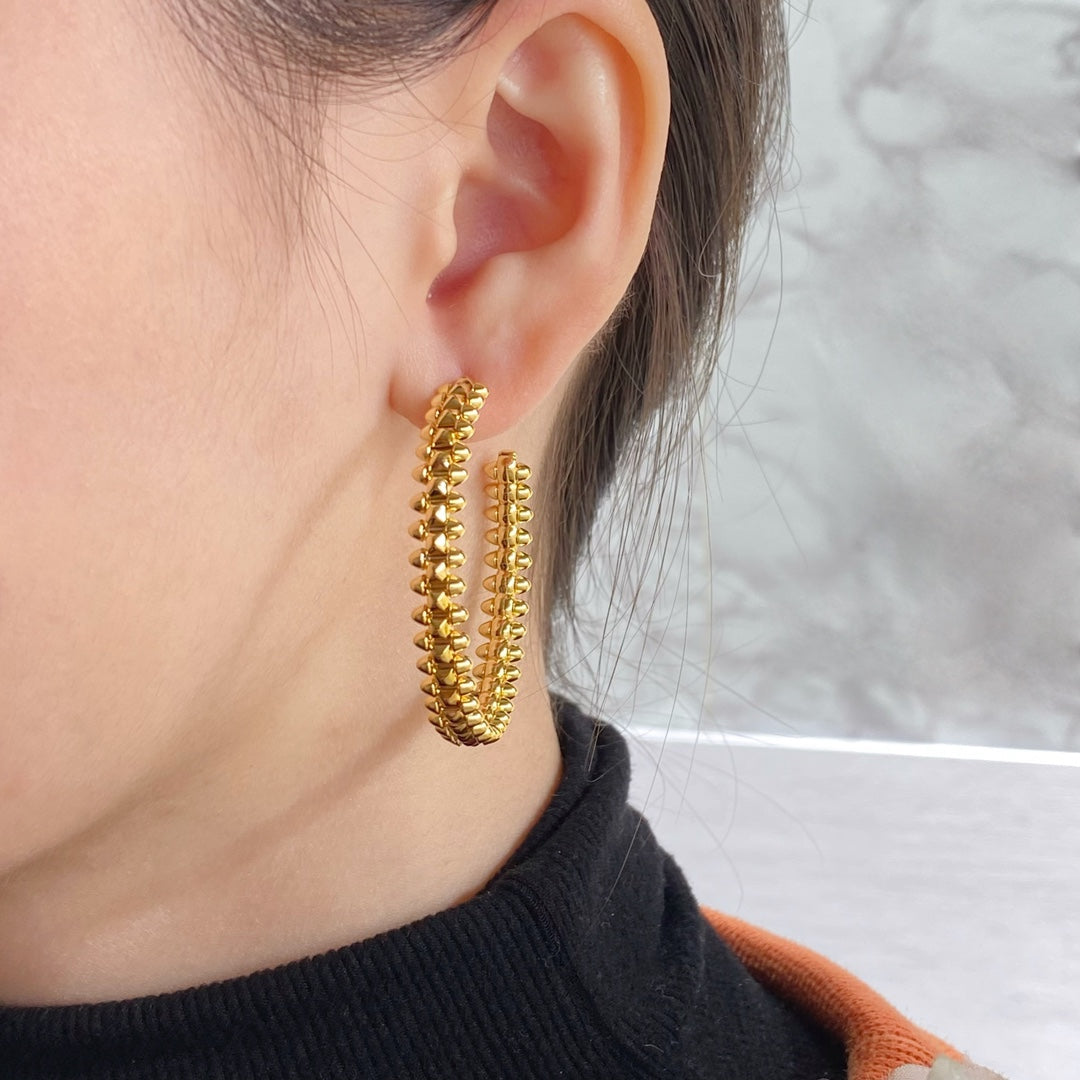 ˇGilded EraˇCLASH HOOP EARRINGS