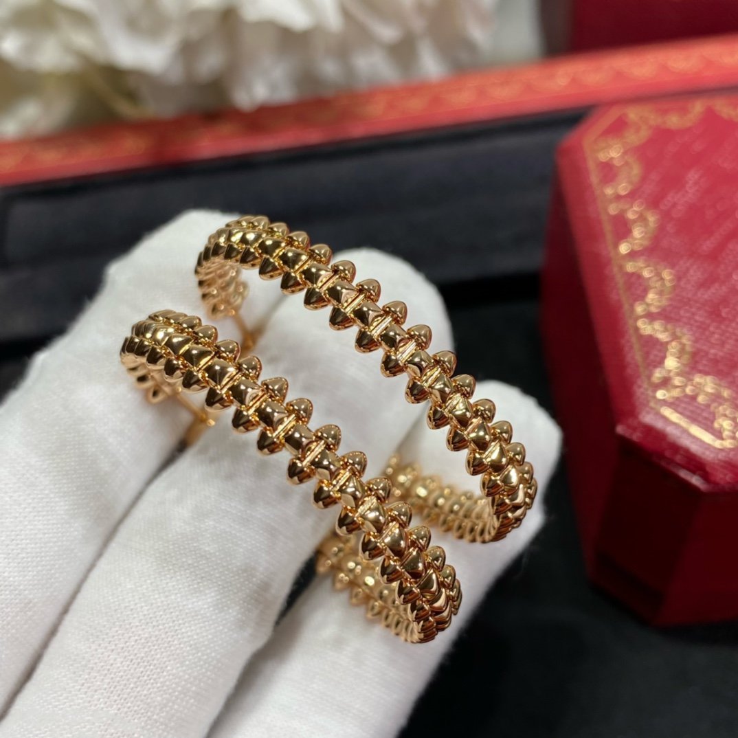 ˇGilded EraˇCLASH LARGE HOOP EARRINGS