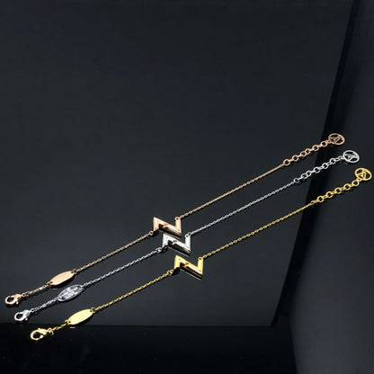 ˇGilded EraˇVOLT LV LOGO BRACELET