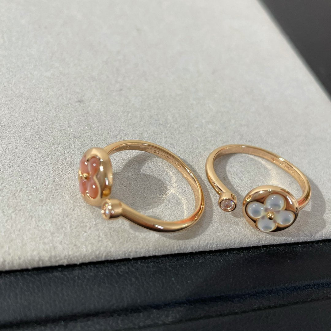 ˇGilded EraˇSUN 1 DIAMOND PINK MOP RING
