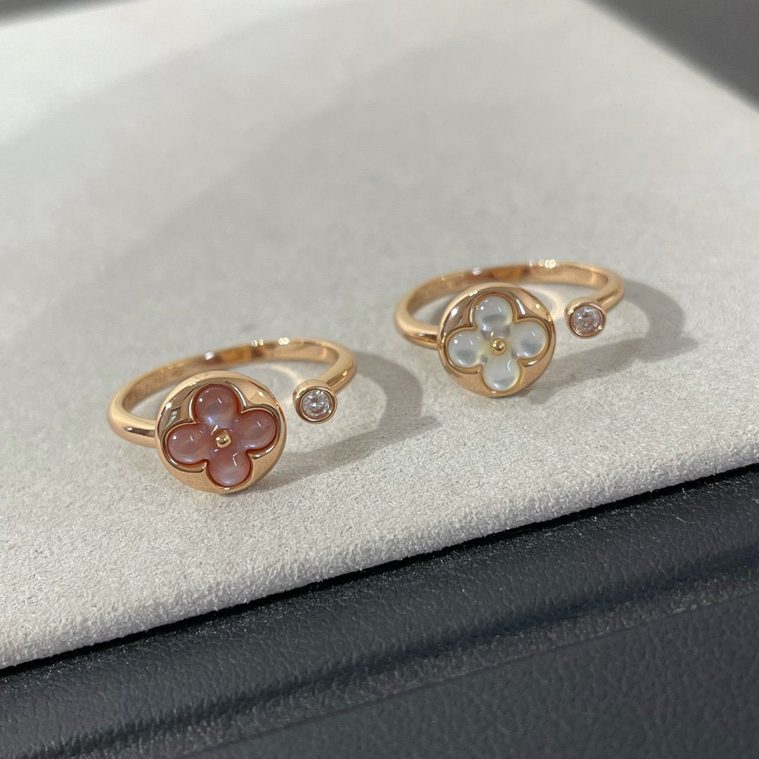 ˇGilded EraˇSUN 1 DIAMOND PINK MOP RING
