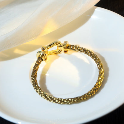 ˇGilded EraˇFORCE 10 GOLD GREEN DIAMOND PAVED