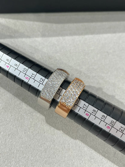 ˇGilded EraˇLIENS EVIDENCE  DIAMOND PAVED RING