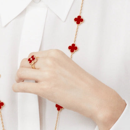 ˇGilded EraˇCLOVER CARNELIAN RING ROSE GOLD DIAMOND