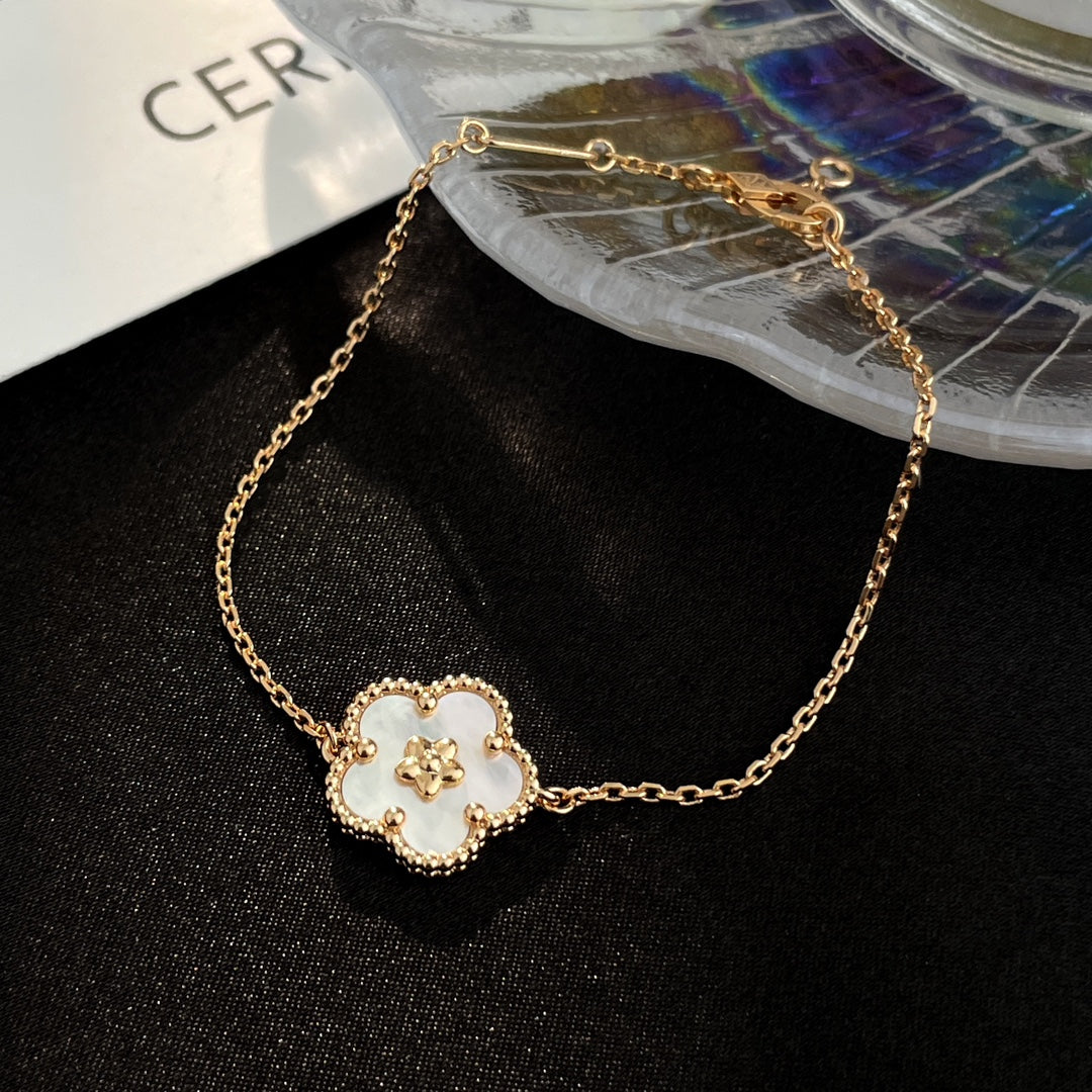 ˇGilded EraˇLUCKY SPRING ROSE GOLD MOP BRACELET