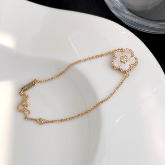 ˇGilded EraˇLUCKY SPRING ROSE GOLD MOP BRACELET