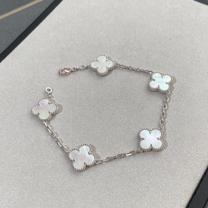 ˇGilded EraˇCLOVER SILVER MOP 5 MOTIF BRACELET